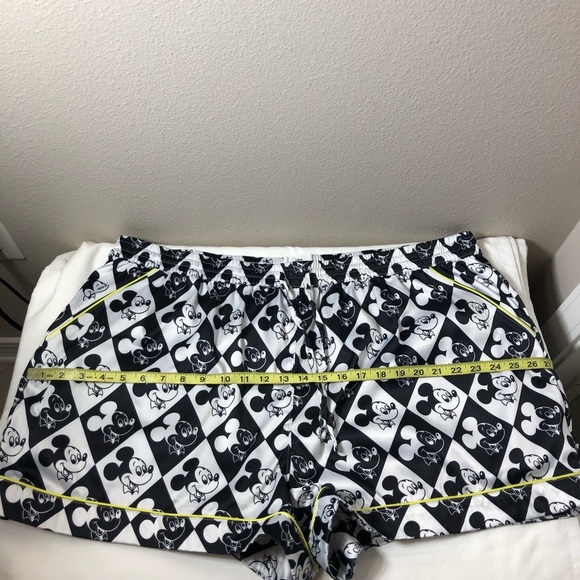 Disney Mickey Satin Drawstring Elastic Waist Pocket Black White Pajama Shorts 1X - Picture 10 of 13